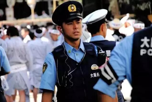 在日本工作 各行业的平均工资有多少