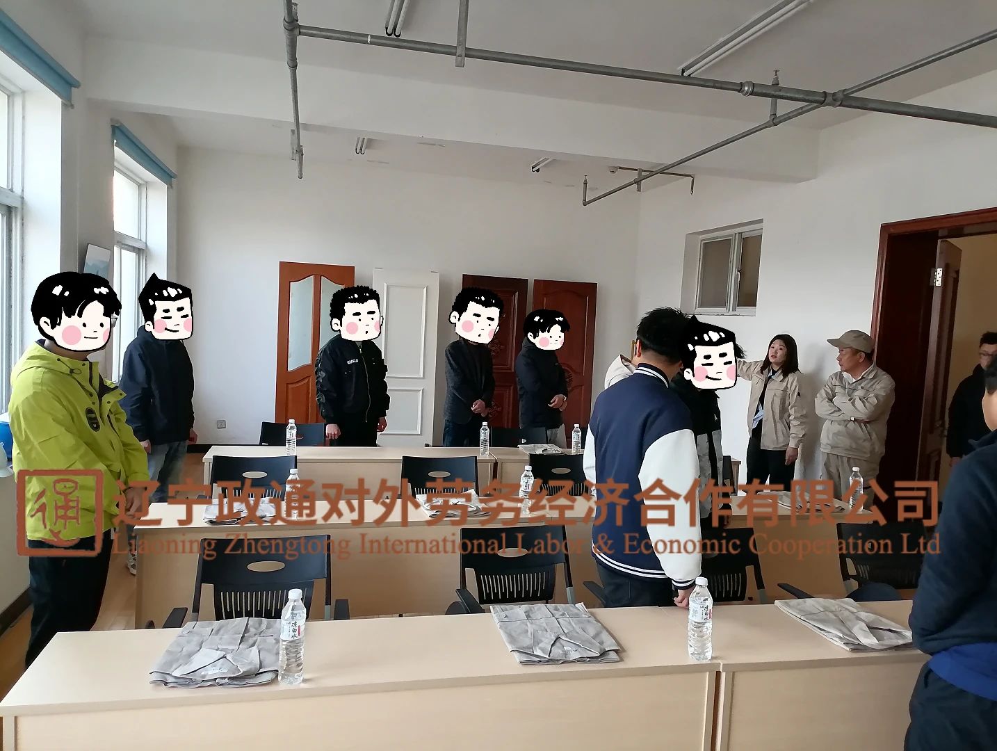 ձ ͨ